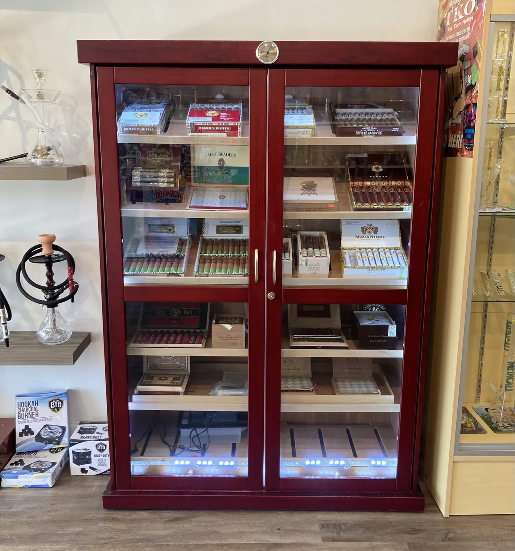 Inside Smoke Valley Smoke Shop Sunrise