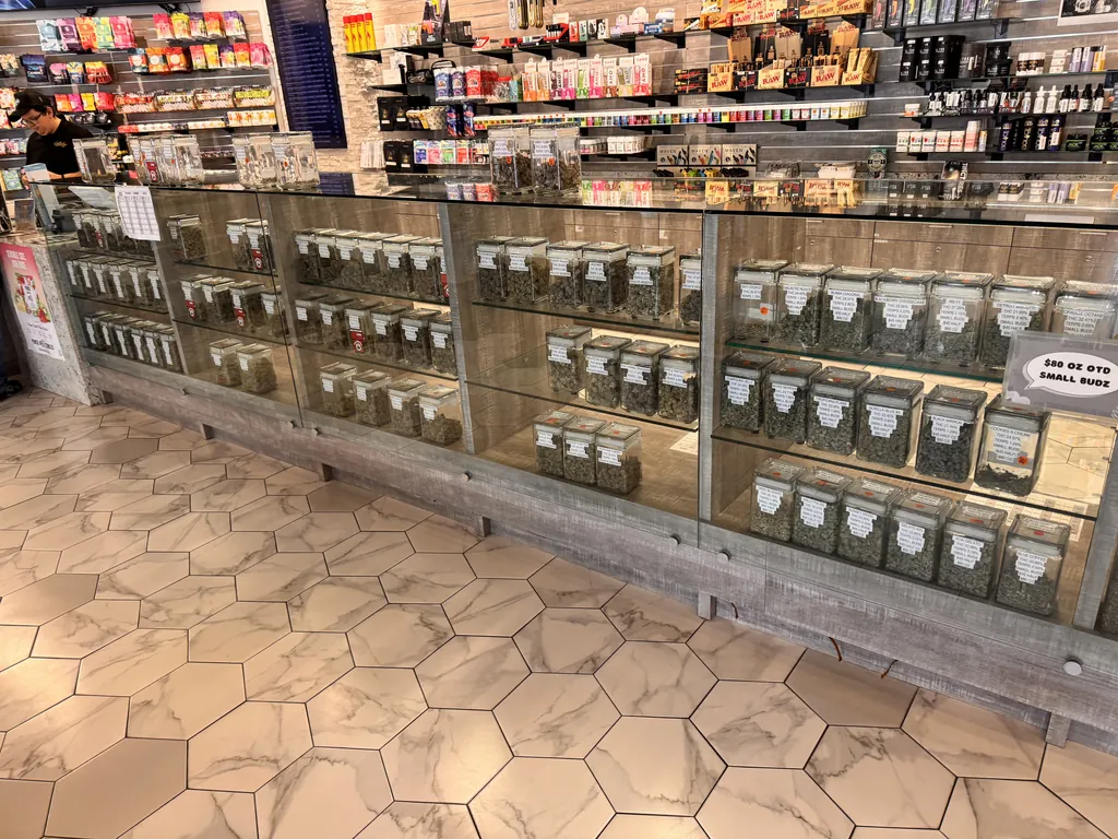 Prestige Cannabis Co. Edmond dispensary, photo 10