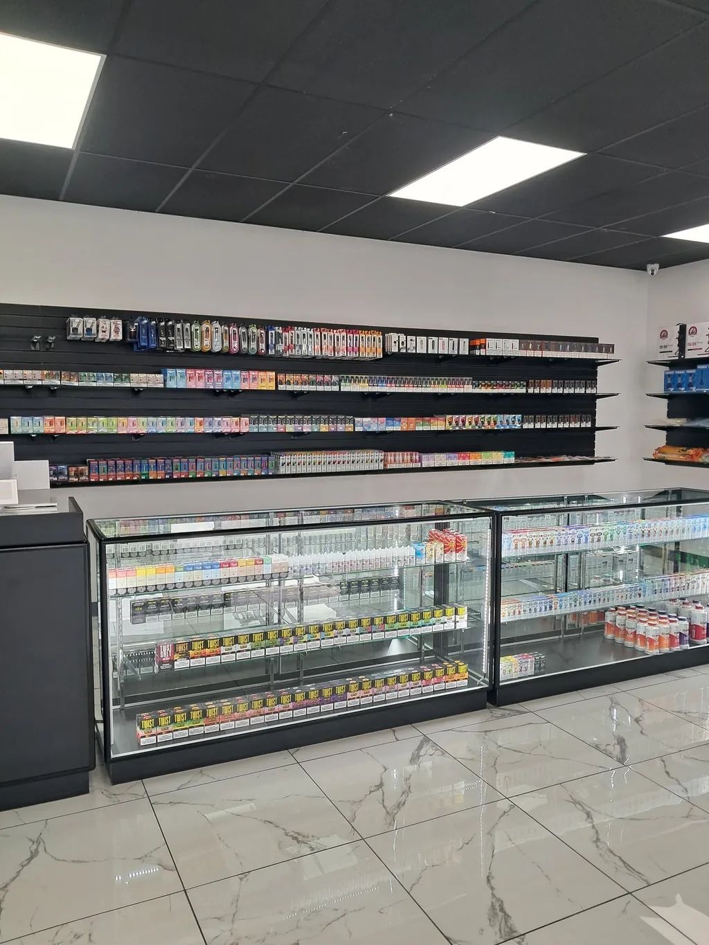 Prestige Smoke Shop in Del City, photo 3