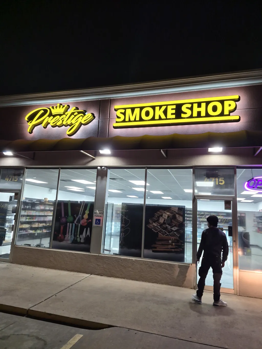 Prestige Smoke Shop in Del City, photo 1